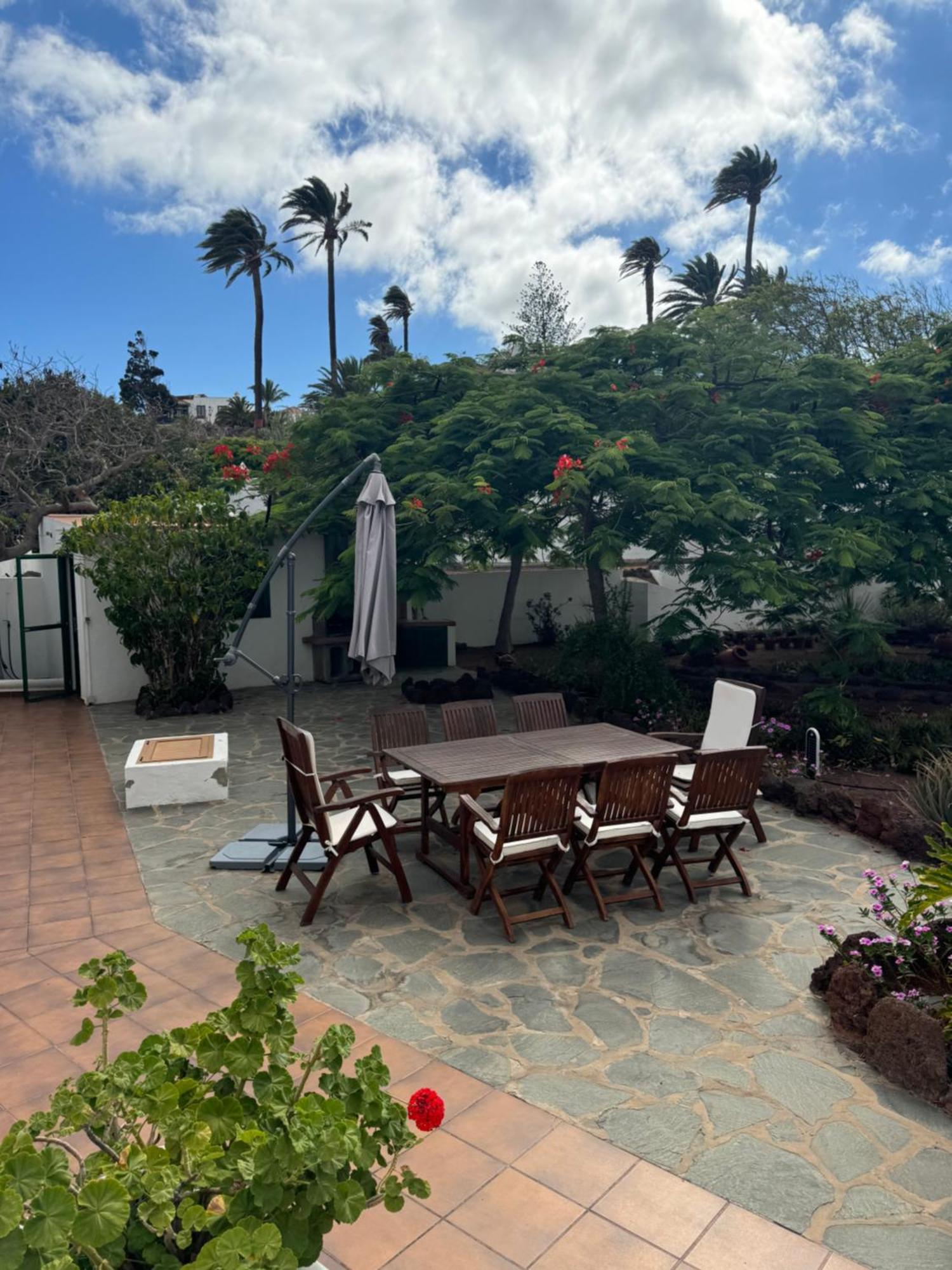La Finca. Casa En Ciudad. Zona Residencial Muy Tranquila Telde Exterior foto